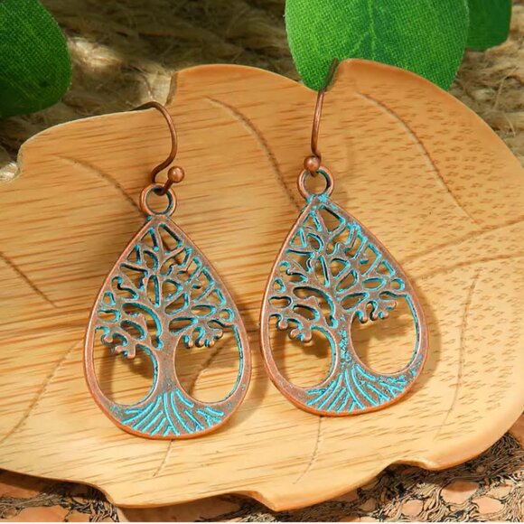 WOMENS ANTIQUE COPPER BLUE GREEN PATINA TREE TEXTURED STYLE EARRINGS - Picture 1 of 3